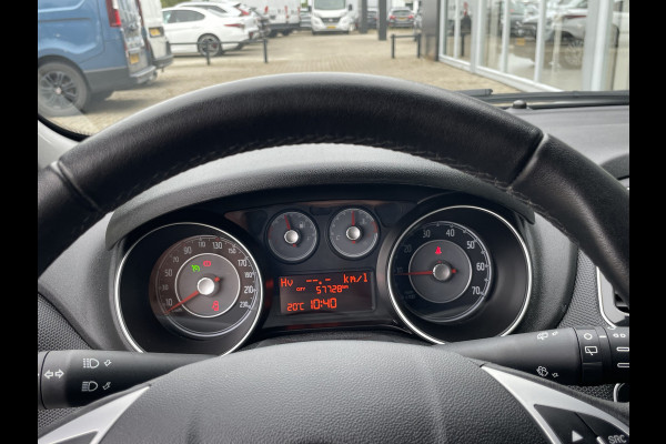 Fiat Punto Evo TwinAir Sempre 100 PK | Cruise control | Climate control | Trekhaak