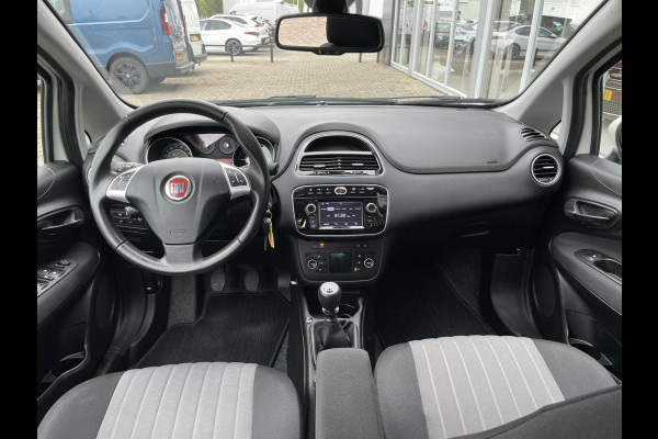 Fiat Punto Evo TwinAir Sempre 100 PK | Cruise control | Climate control | Trekhaak