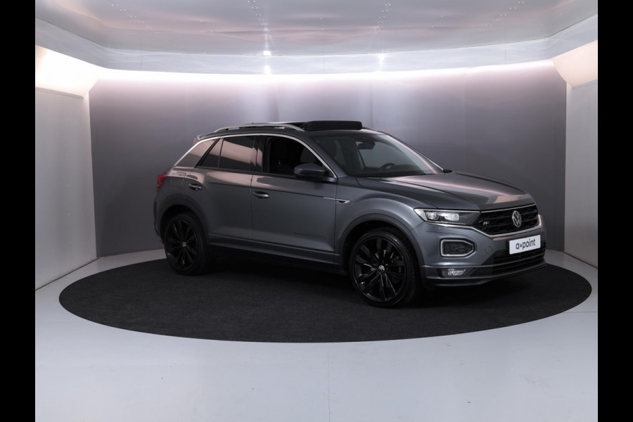 Volkswagen T-Roc 1.5 TSI Sport Business R 150pk DSG| Pano.dak| 19'LM-velgen| trekhaak| Camera