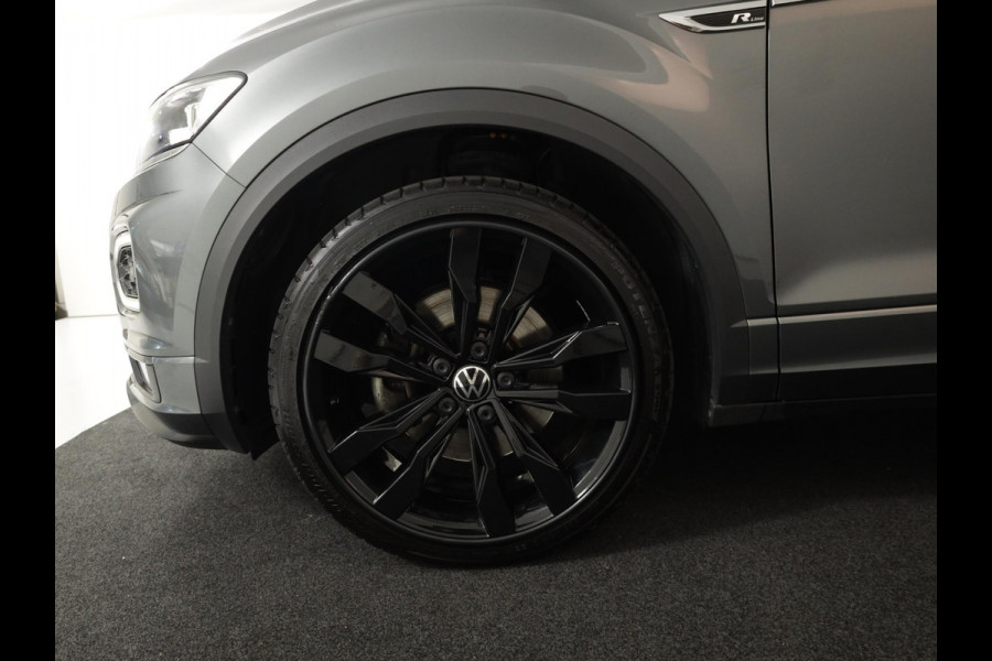Volkswagen T-Roc 1.5 TSI Sport Business R 150pk DSG| Pano.dak| 19'LM-velgen| trekhaak| Camera
