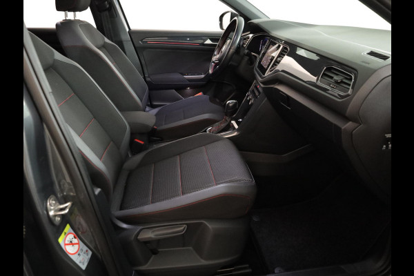 Volkswagen T-Roc 1.5 TSI Sport Business R 150pk DSG| Pano.dak| 19'LM-velgen| trekhaak| Camera