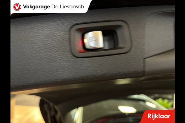 Mercedes-Benz E-Klasse Estate 300 e AMG Line/pano/wide screen/face lift/trekhaak/navi/camera