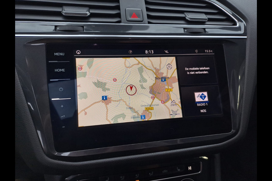 Volkswagen Tiguan Allspace 1.4 TSI Comfortline Business 7p. | Pano | Trekhaak | Stoelverwarming | Navi | ACC | App-connect | Elek. achterklep | All-seasons |