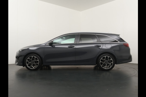 Kia Ceed Sportswagon 1.5 T-GDi GT-Line Apple Carplay/Android Auto - Cruise Control - Dodehoekdetectie - Panorama Dak - Stoel/Stuur Verwarming Fabrieksgarantie tot 07-2031