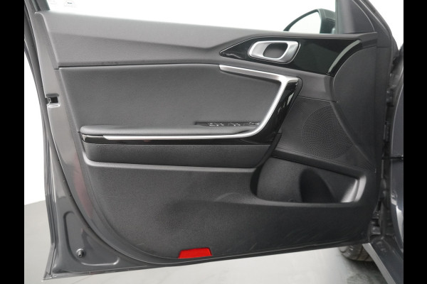 Kia Ceed Sportswagon 1.5 T-GDi GT-Line Apple Carplay/Android Auto - Cruise Control - Dodehoekdetectie - Panorama Dak - Stoel/Stuur Verwarming Fabrieksgarantie tot 07-2031