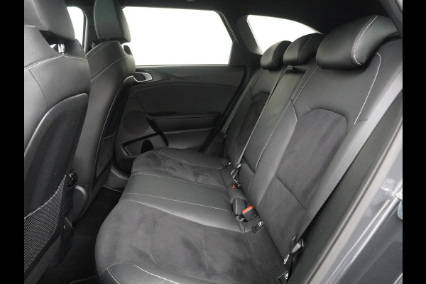 Kia Ceed Sportswagon 1.5 T-GDi GT-Line Apple Carplay/Android Auto - Cruise Control - Dodehoekdetectie - Panorama Dak - Stoel/Stuur Verwarming Fabrieksgarantie tot 07-2031