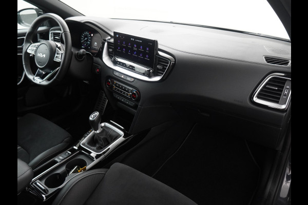 Kia Ceed Sportswagon 1.5 T-GDi GT-Line Apple Carplay/Android Auto - Cruise Control - Dodehoekdetectie - Panorama Dak - Stoel/Stuur Verwarming Fabrieksgarantie tot 07-2031