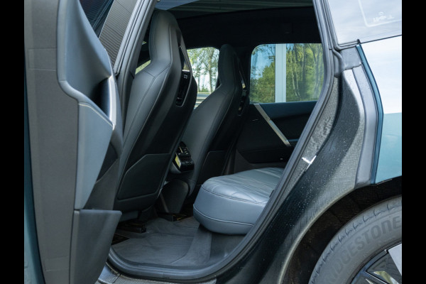 BMW iX xDrive40 - Sportpakket - Pano - Harman Kardon - Stoelventilatie - Driving Ass Prof