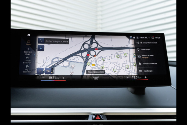 BMW iX xDrive40 - Sportpakket - Pano - Harman Kardon - Stoelventilatie - Driving Ass Prof