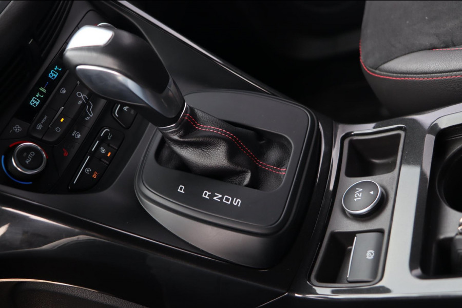 Ford Kuga 1.5 EcoBoost ST Line / PANODAK / KEYLESS / CAMERA / CARPLAY / STOEL+STUURVERW