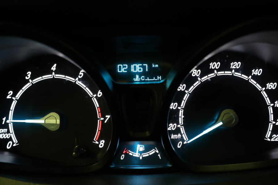 Ford Transit Courier 1.0 100 PK | Navigatie | CarPlay | Cruise control | Stoelverwarming | PDC | Airco | Android auto | MF Stuur | Nieuwe APK | Dealer onderhouden