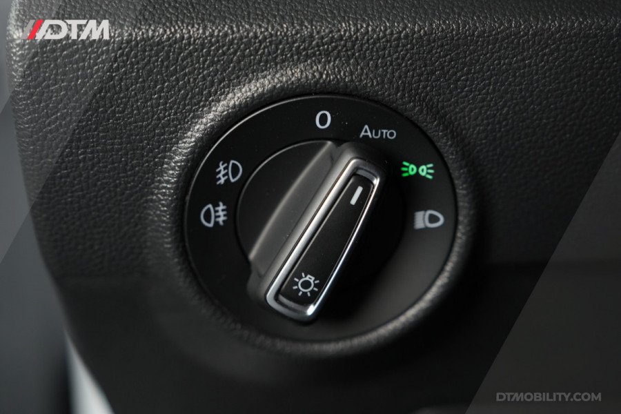 Volkswagen T-Roc 1.5TSi Sport | LESAUTO | Pano | Virtual
