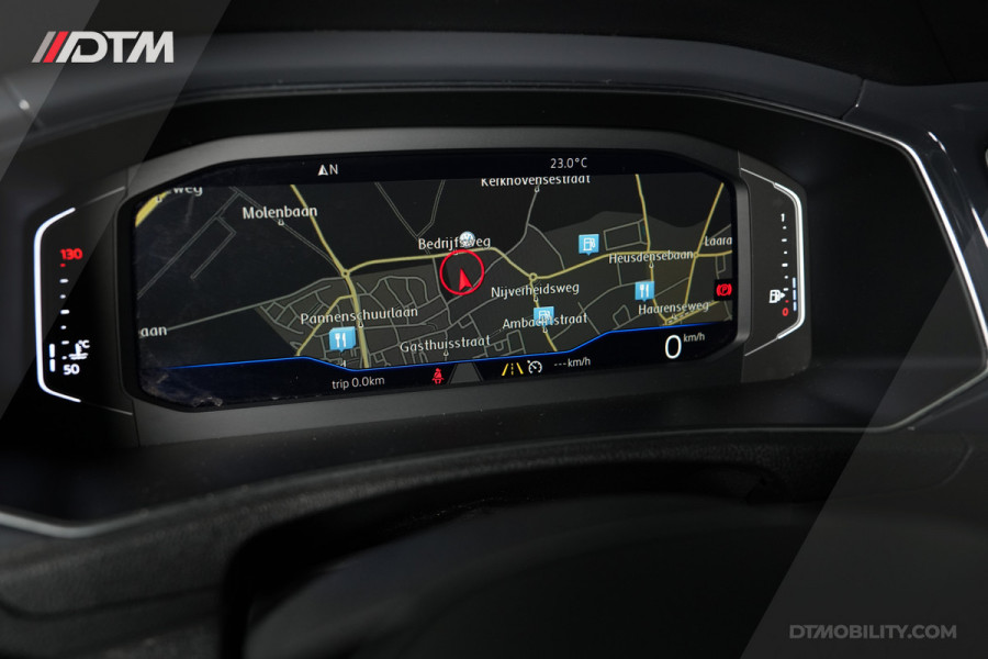 Volkswagen T-Roc 1.5TSi Sport | LESAUTO | Pano | Virtual