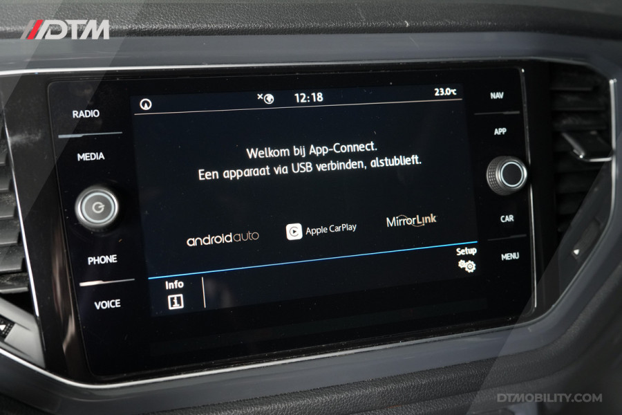 Volkswagen T-Roc 1.5TSi Sport | LESAUTO | Pano | Virtual
