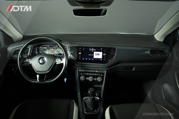 Volkswagen T-Roc 1.5TSi Sport | LESAUTO | Pano | Virtual