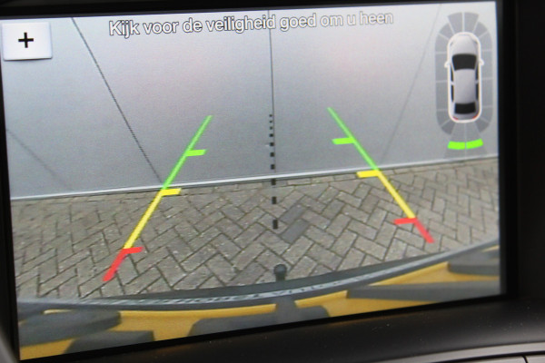 Ford Kuga 1.5-150pk EcoBoost Titanium. Trekgewicht 2.000kg ! Autm. airco dual, stoel-, stuur- en voorraamverwarming, cruise control, telefoonvoorb., navigatie, Sony soundsyst., LM wielen, trekhaak, privacy glass, All Season banden etc.