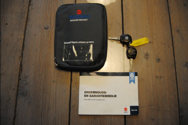 Suzuki Swift || Icl 6 maanden garantie! 1.2 Comfort Sm.Hyb.|| Camera| Dodehoek detectie| Stoelverwarming