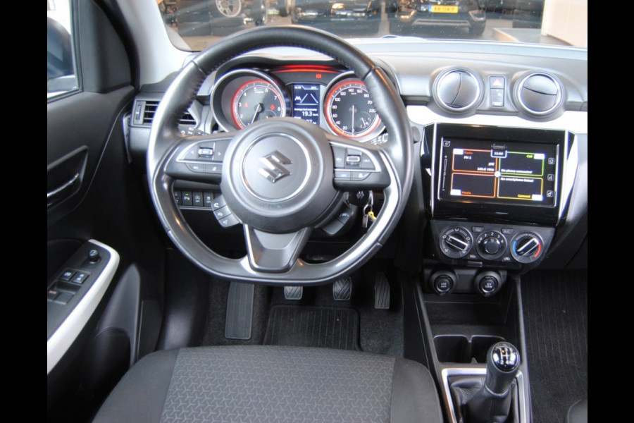 Suzuki Swift || Icl 6 maanden garantie! 1.2 Comfort Sm.Hyb.|| Camera| Dodehoek detectie| Stoelverwarming