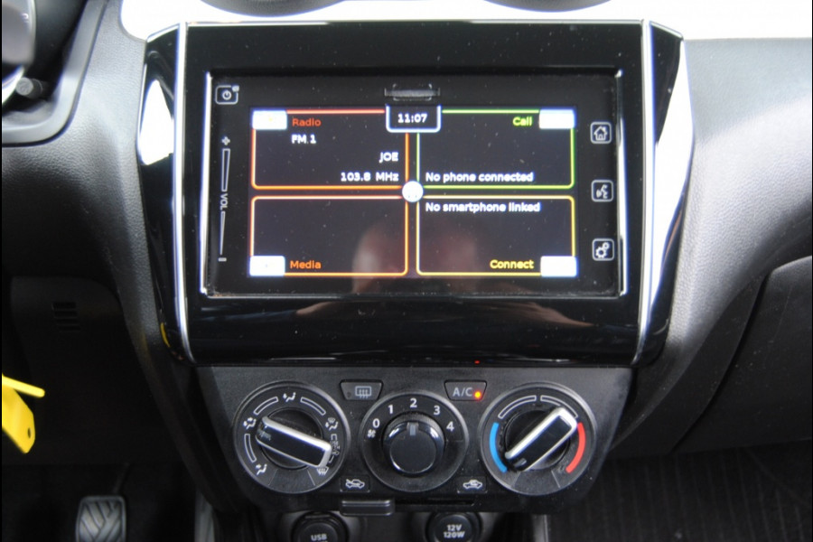 Suzuki Swift || Icl 6 maanden garantie! 1.2 Comfort Sm.Hyb.|| Camera| Dodehoek detectie| Stoelverwarming