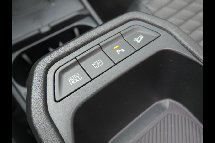 Kia EV4 Fastback GT-PlusLine 81.4 kWh | Cruise | Clima | Navi | stoelverwarming-ventilatie | Schuif-kanteldak | 360° camera |