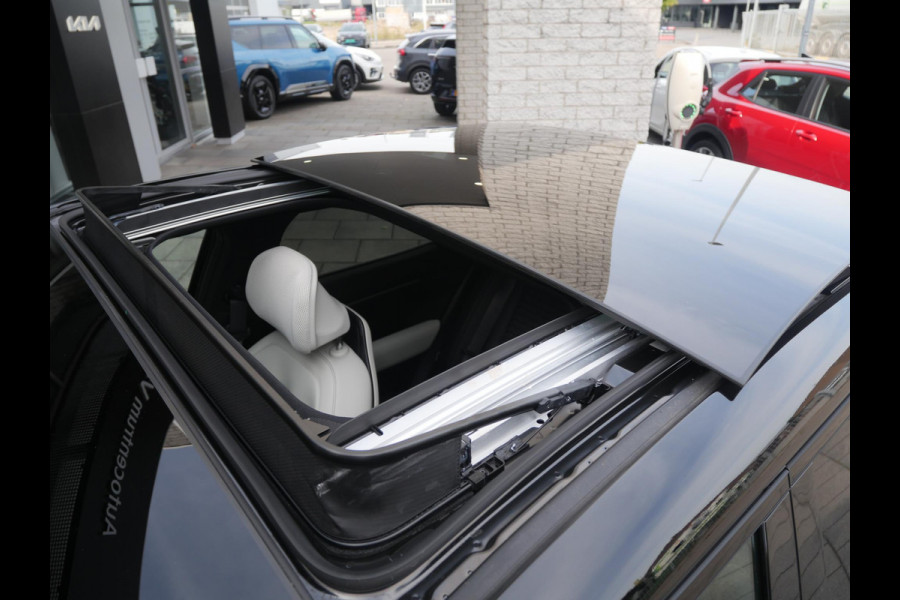 Kia EV4 Fastback GT-PlusLine 81.4 kWh | Cruise | Clima | Navi | stoelverwarming-ventilatie | Schuif-kanteldak | 360° camera |