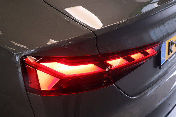 Audi A5 Sportback 35 TFSI S edition Panoramadak 2x S-line 19'' Keyless Go