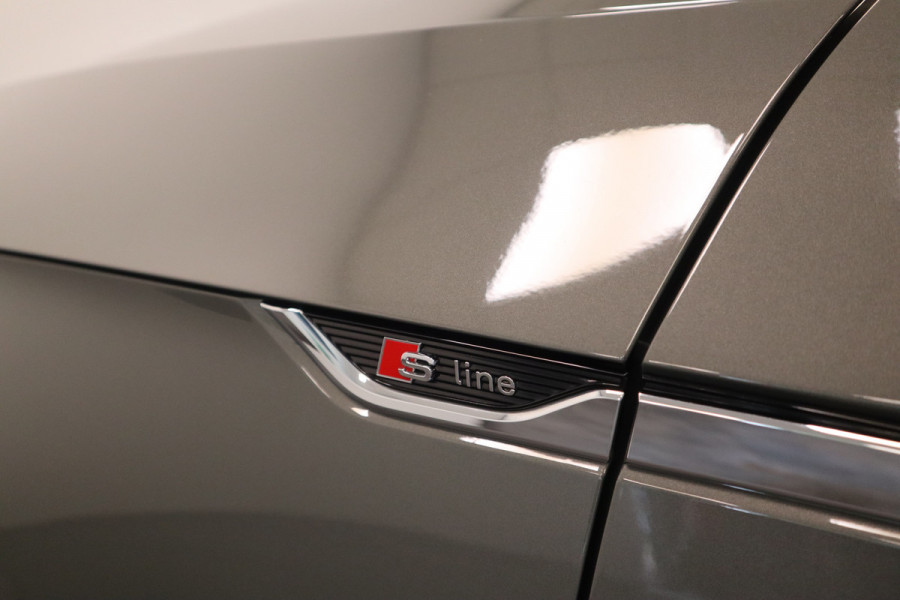 Audi A5 Sportback 35 TFSI S edition Panoramadak 2x S-line 19'' Keyless Go