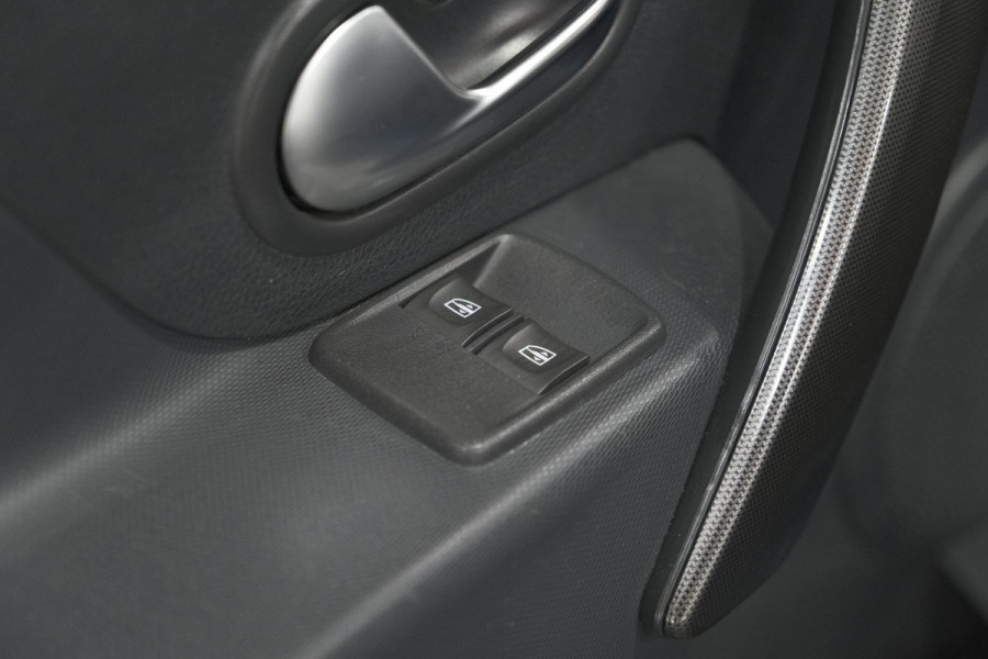 Dacia Sandero TCe 90 SL Stepway | Navigatie | Parkeersensoren | Airco