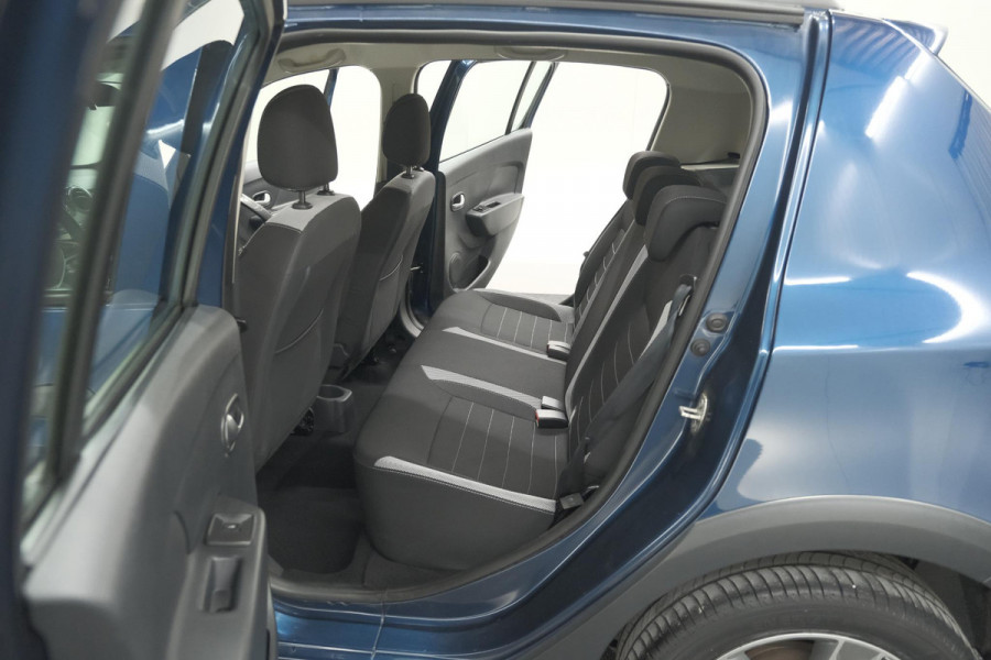 Dacia Sandero TCe 90 SL Stepway | Navigatie | Parkeersensoren | Airco