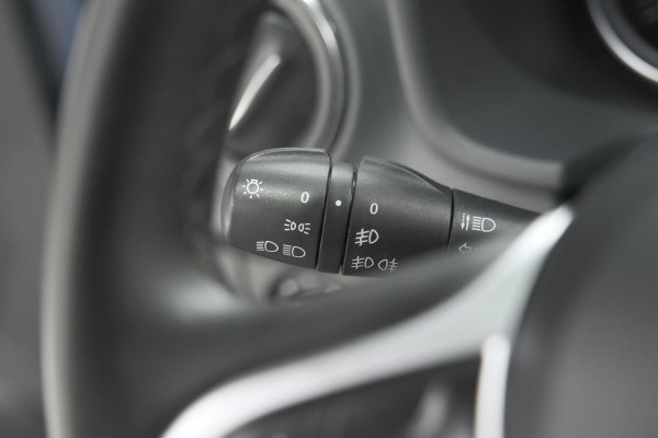Dacia Sandero TCe 90 SL Stepway | Navigatie | Parkeersensoren | Airco