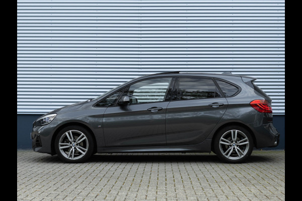 BMW 2 Serie Active Tourer 218i M-Sport - Pano - Memoryzetel - Trekhaak - Camera - LED