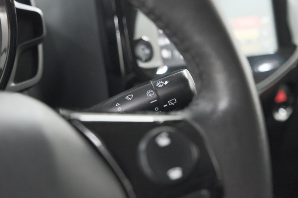 Peugeot 108 1.0 e-VTi Allure TOP! | Elektrisch Vouwdak | Trekhaak | Camera | Apple Carplay