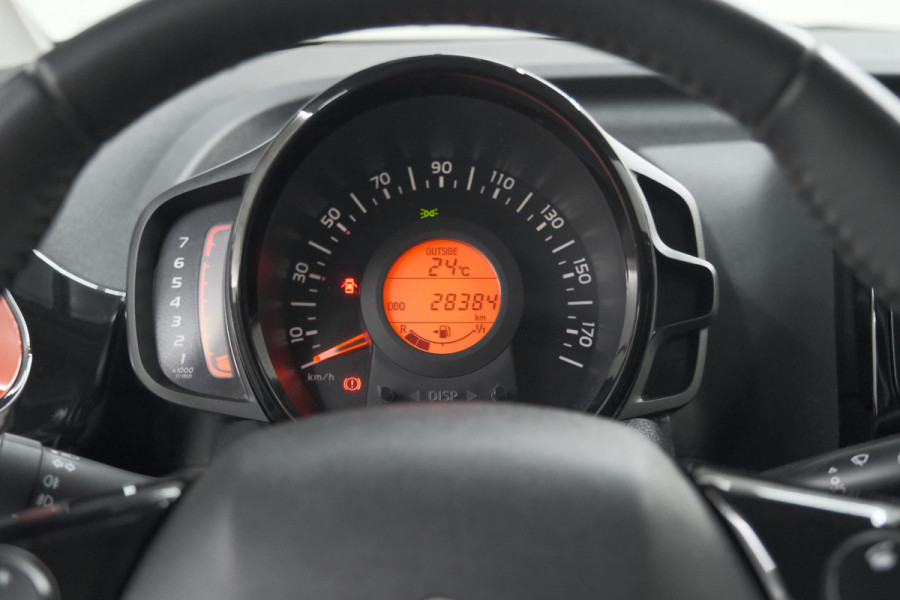 Peugeot 108 1.0 e-VTi Allure TOP! | Elektrisch Vouwdak | Trekhaak | Camera | Apple Carplay