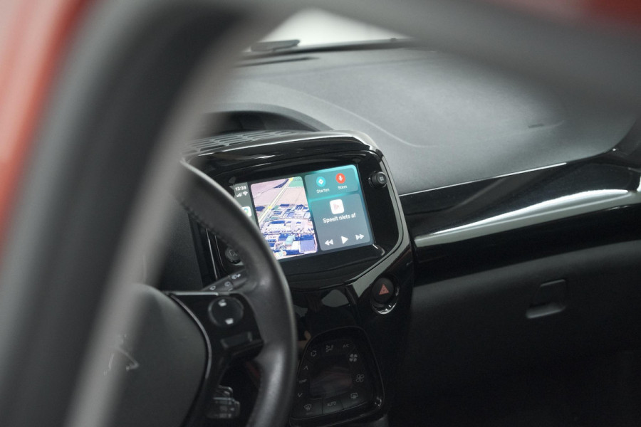 Peugeot 108 1.0 e-VTi Allure TOP! | Elektrisch Vouwdak | Trekhaak | Camera | Apple Carplay