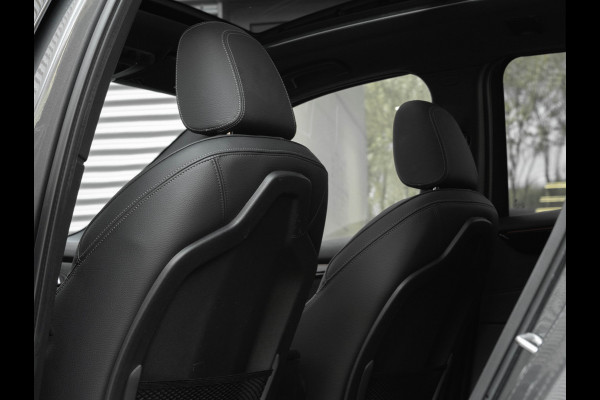 BMW 2 Serie Active Tourer 218i M-Sport - Pano - Memoryzetel - Trekhaak - Camera - LED