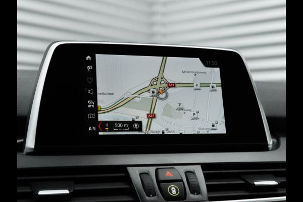 BMW 2 Serie Active Tourer 218i M-Sport - Pano - Memoryzetel - Trekhaak - Camera - LED