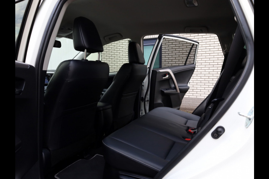 Toyota RAV4 2.5 Hybrid AWD Executive | 360 Camera | Leder | Adaptive Cruise