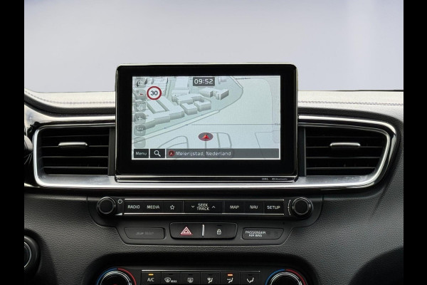 Kia ProCeed 1.6 T-GDI GT 204 pk, vele opties, stoelverwarming, achteruitrijcamera, Led, 18 inch lmv