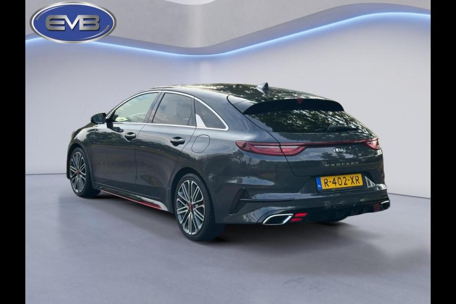 Kia ProCeed 1.6 T-GDI GT 204 pk, vele opties, stoelverwarming, achteruitrijcamera, Led, 18 inch lmv