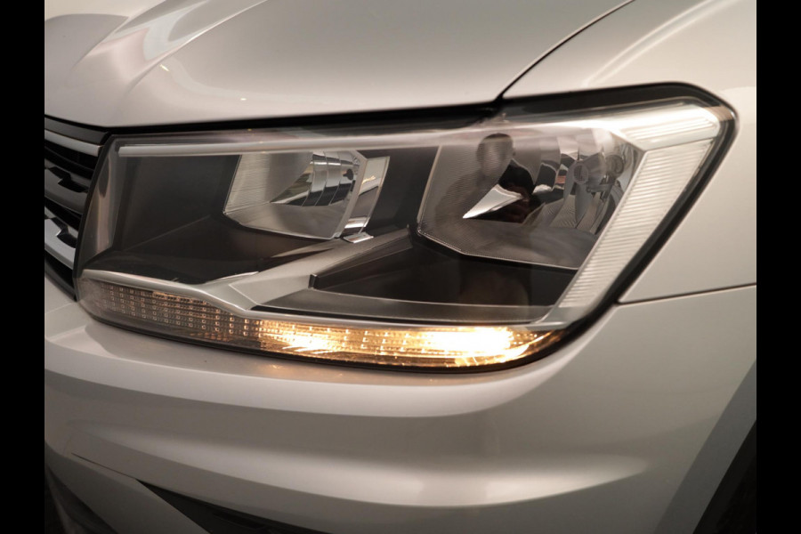 Volkswagen Tiguan 1.5 TSI Comfortline 130pk 6bak| Navi| Trekhaak| 17'LM-velgen