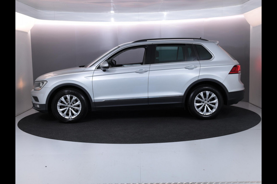 Volkswagen Tiguan 1.5 TSI Comfortline 130pk 6bak| Navi| Trekhaak| 17'LM-velgen