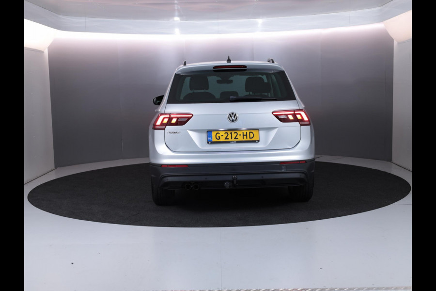 Volkswagen Tiguan 1.5 TSI Comfortline 130pk 6bak| Navi| Trekhaak| 17'LM-velgen