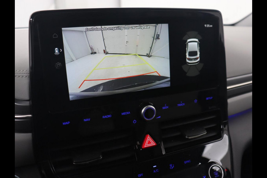 Hyundai IONIQ 1.6 GDi Premium + | Schuifdak | Apple Carplay | LED | Navigatie | Stuur & Stoelverwarming | Leder | Sfeerverlichting