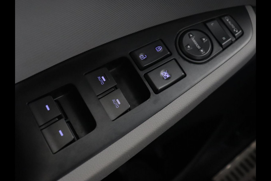 Hyundai IONIQ 1.6 GDi Premium + | Schuifdak | Apple Carplay | LED | Navigatie | Stuur & Stoelverwarming | Leder | Sfeerverlichting