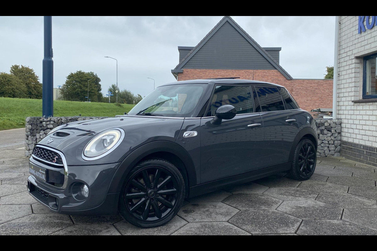 MINI Cooper S 2.0 Chili Serious Business JCW/ Pano/ Leer/ Sfeer/ H&K
