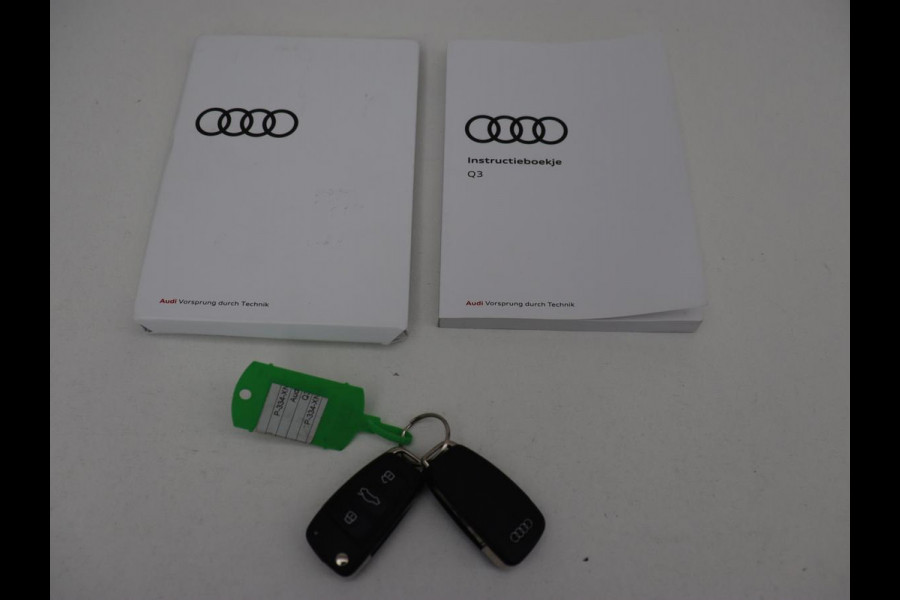 Audi Q3 45 TFSI e Advanced edition | PHEV | Trekhaak Wegklapbaar | Camera | Cruise Control | Carplay | Navigatie