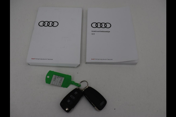 Audi Q3 45 TFSI e Advanced edition | PHEV | Trekhaak Wegklapbaar | Camera | Cruise Control | Carplay | Navigatie