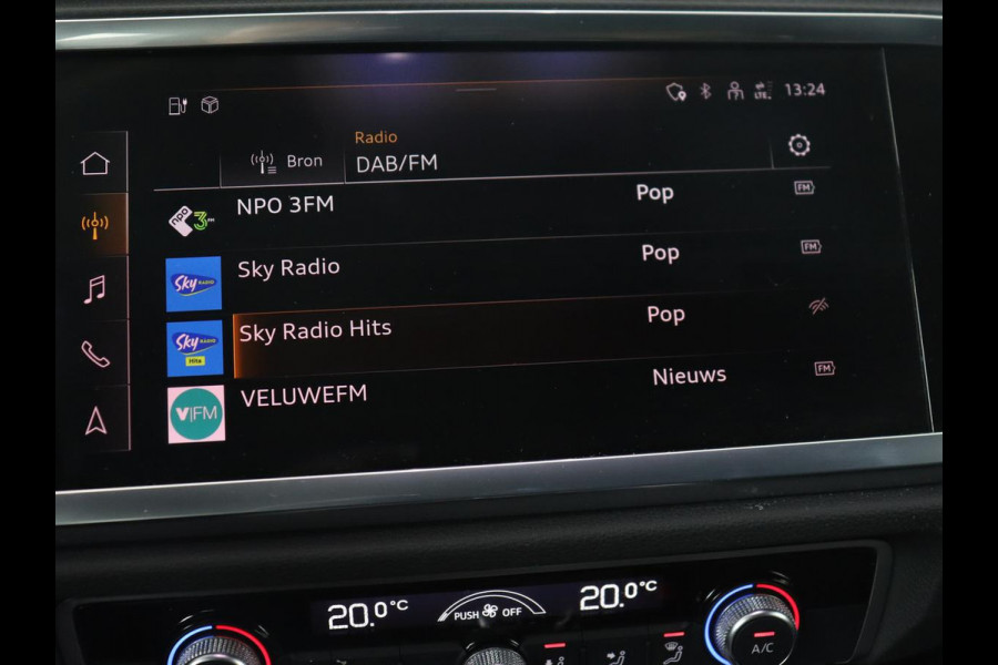 Audi Q3 45 TFSI e Advanced edition | PHEV | Trekhaak Wegklapbaar | Camera | Cruise Control | Carplay | Navigatie