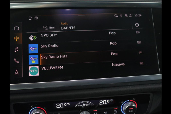 Audi Q3 45 TFSI e Advanced edition | PHEV | Trekhaak Wegklapbaar | Camera | Cruise Control | Carplay | Navigatie