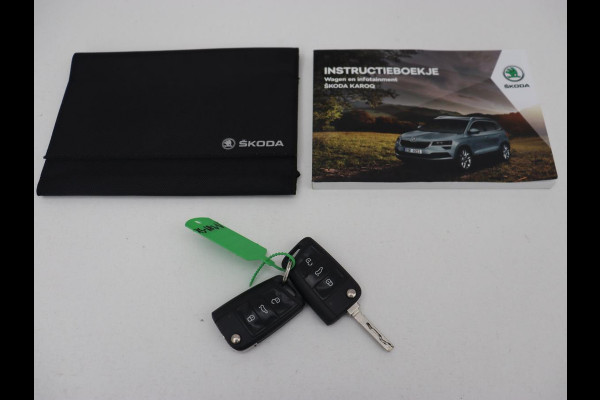 Škoda Karoq 1.0 TSI Clever Edition | Trekhaak | Carplay | Navigatie | Cruise Control | LED | PDC |